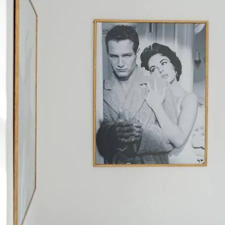 4-bedroom 1 Min From Bacvice Lägenhet