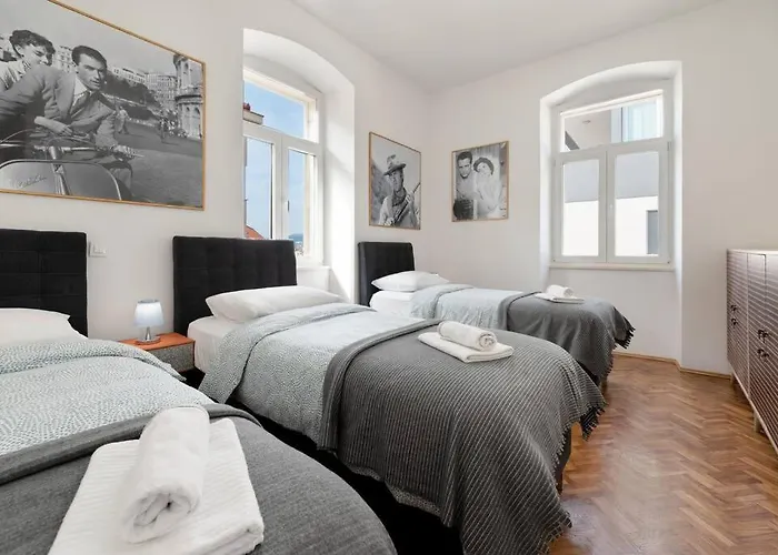 公寓 4-bedroom 1 Min From Bacvice