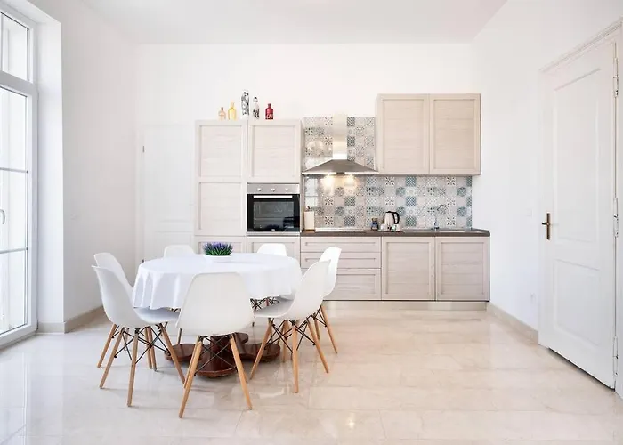 公寓 4-bedroom 1 Min From Bacvice 斯普利特