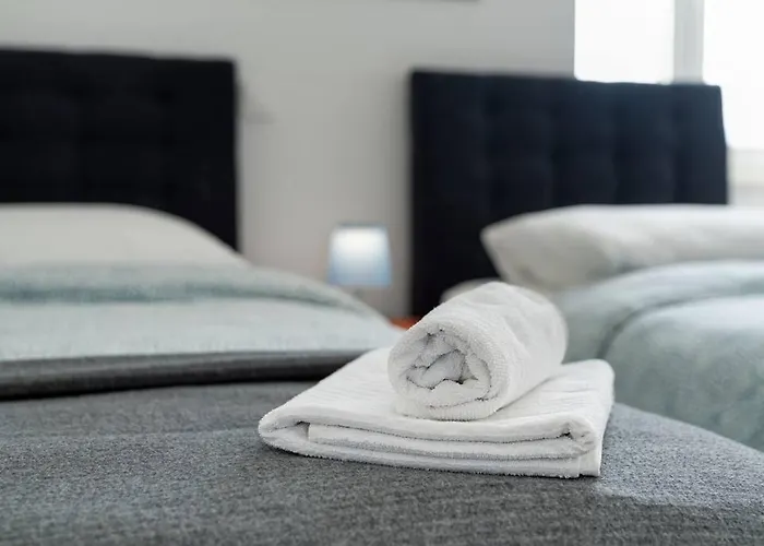 4-bedroom 1 Min From Bacvice 公寓 *