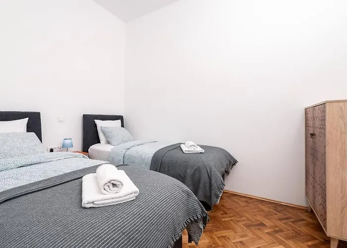 4-bedroom 1 Min From Bacvice 斯普利特